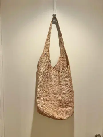 헬렌 카민스키 라피아 백