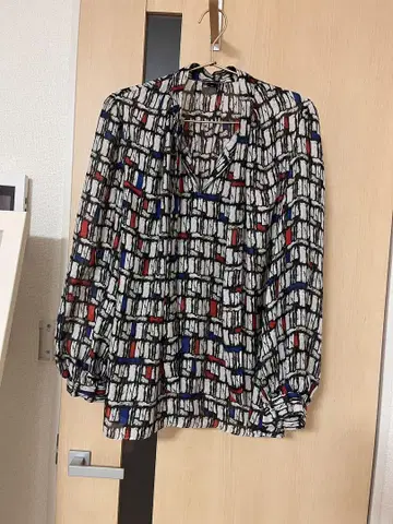 sov. 블라우스