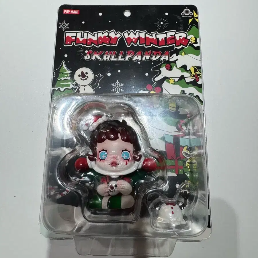 【POPMART】SKULLPANDA FUNKY WINTER クリスマス限定 Skullpanda FUNKY WINTER Limited edition – TOYSEZ