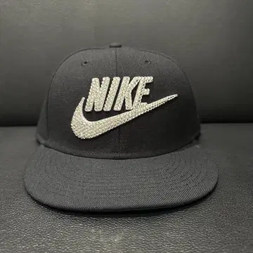 캡 모자 나이키 스와로브스키 스톤 블랙 NIKE 남성용