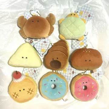 둥근 눈의 빵집 손바닥 사이즈 게 빵, 거북이 빵, 도넛