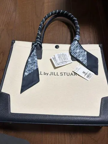 질스튜어트 Link J 스카프 토트백 대 JILL STUART