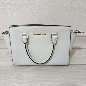 마이클코어스 핸드백 셀마