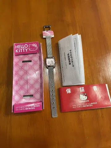 새상품 헬로키티 손목시계