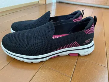 Skechers 슬립온 블랙/핑크