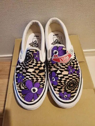 VANS X PERKS AND MINI OG 클래식 슬립온 LX