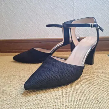 EIZO 블랙 스틸레토 힐 23.5cm