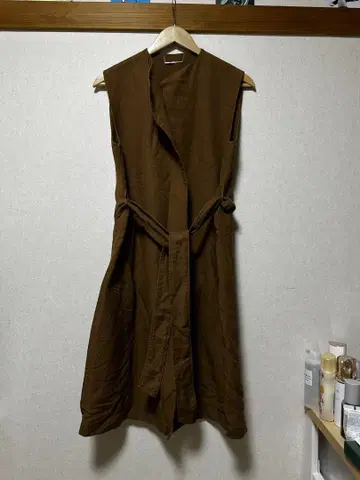 브라운 슬리브리스 롱 원피스