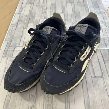 리복 클래식 스니커즈 네이비 27cm FY7745