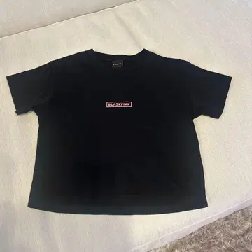 BLACKPINK 티셔츠 DEADLINE LOGO BLACK SHORT