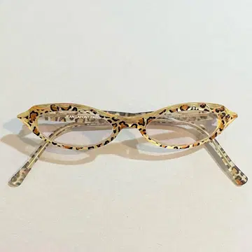 JEAN LAFONT PARIS 레오파드 무늬 안경 무도수