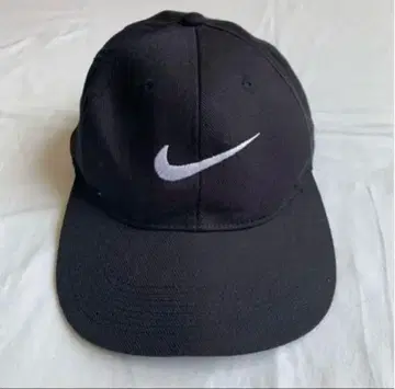90s Nike 블랙 스우시 캡 실버 택