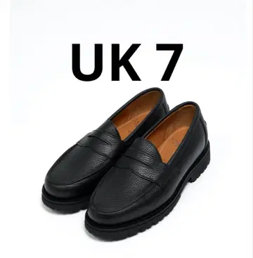 SANDERS BUTT SEAM LOAFER BY OVY 로퍼