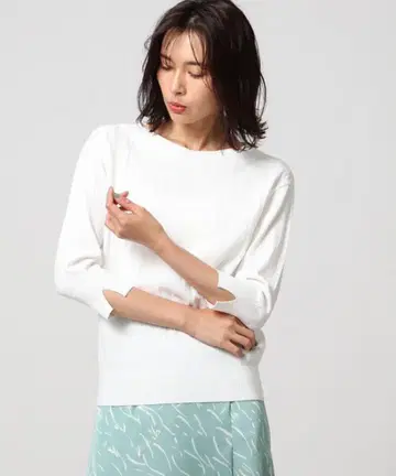 UNTITLED 화이트 리브 니트 소매 니트