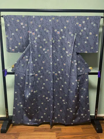 짙은 그레이, 베니가타, 코몬, 크레이프 원단