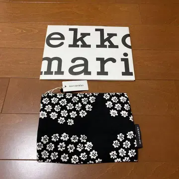 새상품 marimekko PUKETTI 바닥 없는 파우치