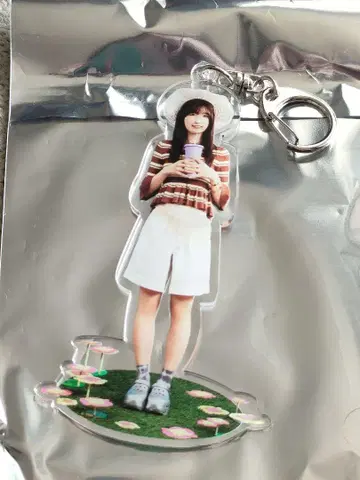 노기자카46 이오키 마오 아크릴 키링 한여름의 전국 투어 카페 2025