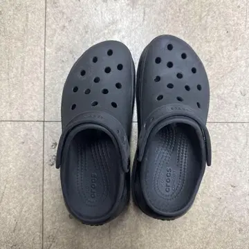 크록스 메가 크러쉬 크로그 샌들 통굽 샌들 23cm 블랙