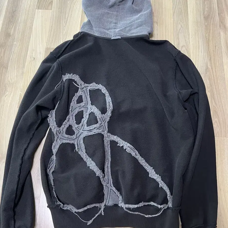 XLIM | 엑슬림 Xlim Ep.5 Synopsis 01 Zip Up Charcoal on