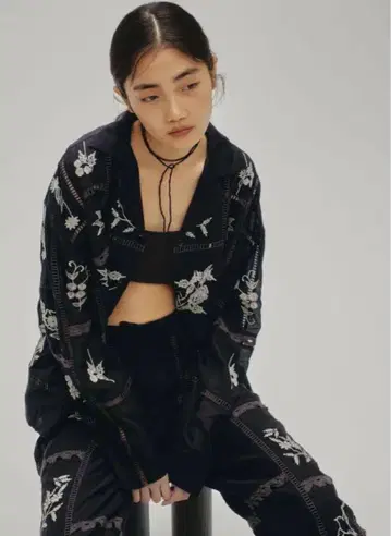 TODAYFUL 자수 패치워크 셔츠