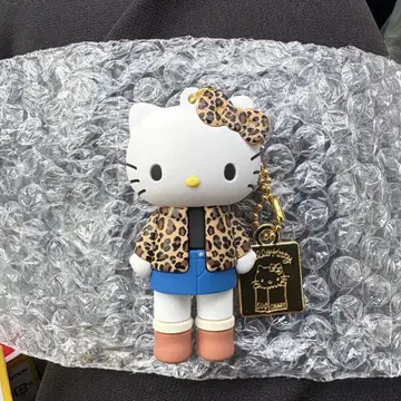 시크릿 마스코트 참 헬로키티 레오파드 무늬