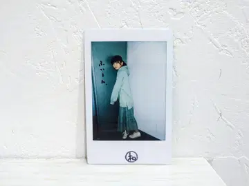 나나니지 사이조 카즈 친필 사인 폴라로이드 C