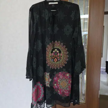 새상품 Desigual 원피스