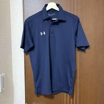 Under Armour 네이비 폴로 셔츠 M 사이즈