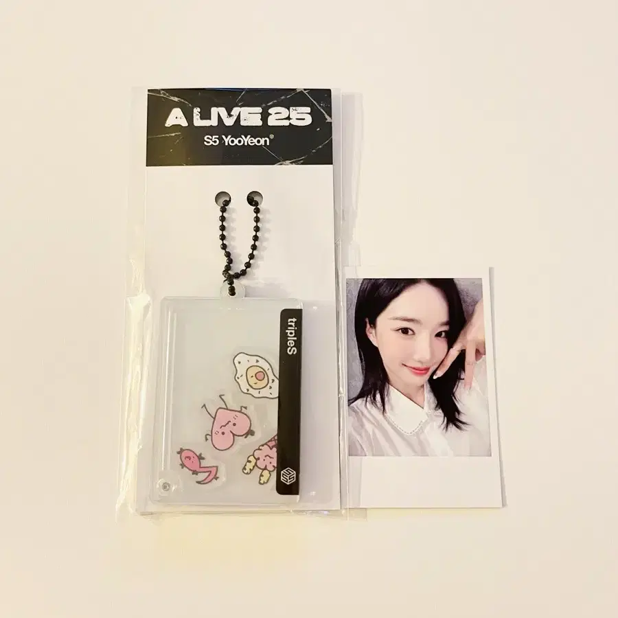 専用　K-POPセット Triples concert yooyeon 330A / MD shaker key ring / pre