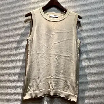 FOXEY NEWYORK COLLECTION 폭시 슬리브리스 니트