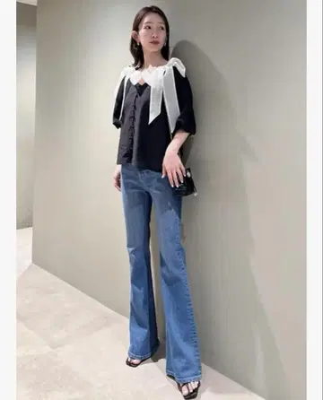 SNIDEL 부츠컷 데님 미사용 새상품 택 포함