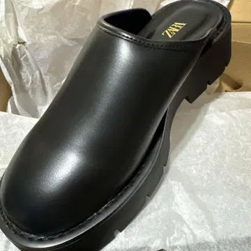 ZARA 자라 여성용 샌들 25.5 미사용