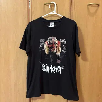 slipknoT 밴딩 티셔츠 (L 사이즈)