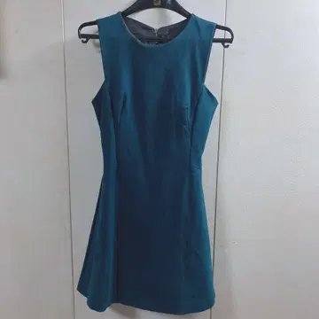 컨디션 최상 자라(ZARA) 에메랄드 그린 드레스 원피스