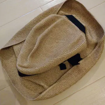mature ha. 베이지 밀짚모자 리본 포함