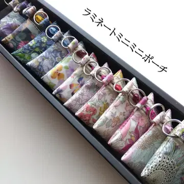 라무 님 오더 카트 라미네이티드 파우치 미니 미니 파우치