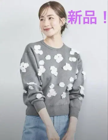 유나이티드 애로우즈 니트 긴팔 플라워