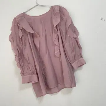 저스길리티 프릴 블라우스 유라쿠초 마루이 한정판