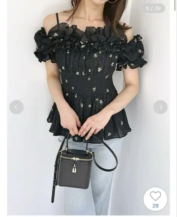 SNIDEL 스나이델 오프숄더 프릴 블라우스 플라워