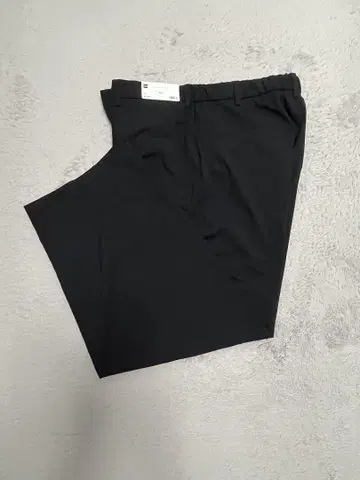 지유 배럴 레그 슬랙스 블랙 2XL