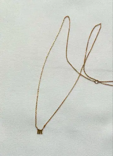 코코슈닉 목걸이 알파벳 M