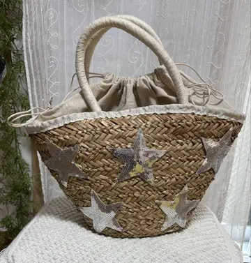 스팽글 별 모양이 달린 마르쉐 바스켓 백