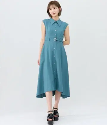 섀도우 스트라이프 슬리브리스 원피스