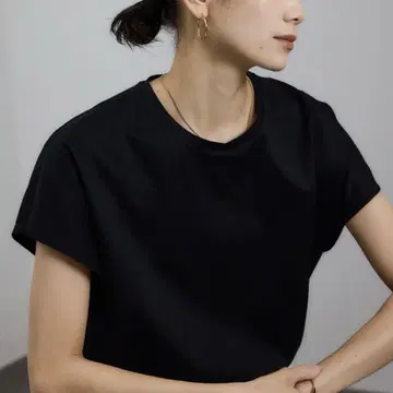 미사용품 25SS 플리마켓 베일 릴랙스 돌먼 슬리브 풀오버 블랙