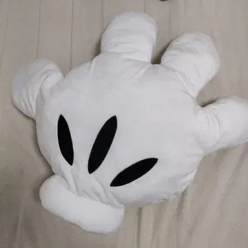 미키의 손 봉제 인형 쿠션