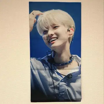 THE BOYZ 큐 슬로건