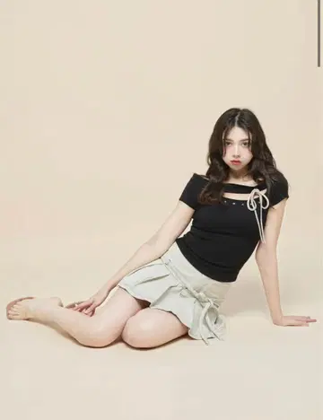And Marie Dada 리본 탑