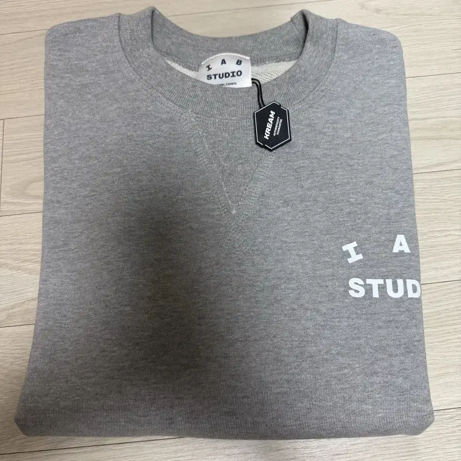 IAB-STUDIO | 아이앱스튜디오 IAB Studio Heavy Sweat Short