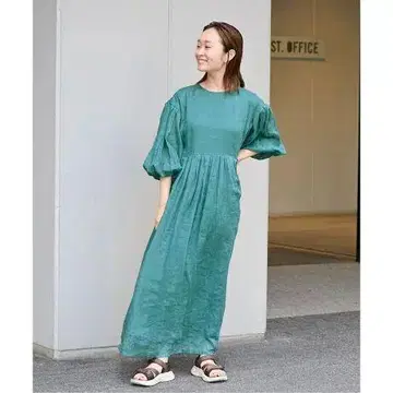 이에나 라미 볼륨 슬리브 원피스 36 사이즈