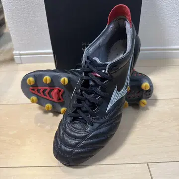 Mizuno Morelia Neo 축구 스파이크 블랙/레드